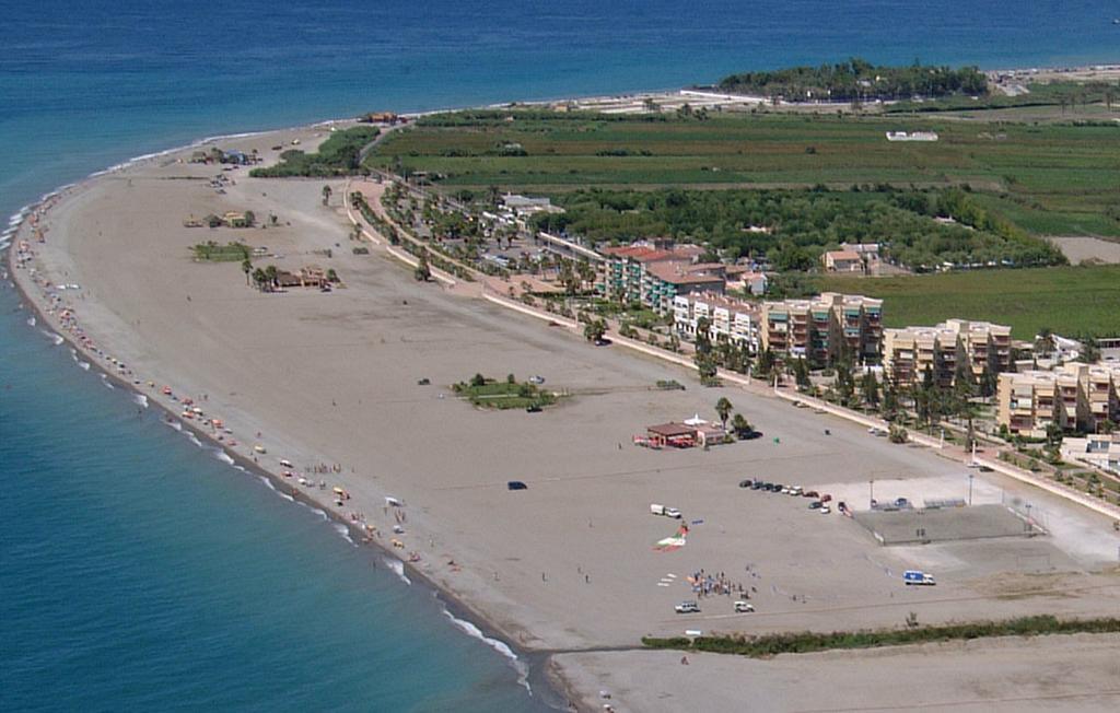 Hostal Puerto Beach Motril Bagian luar foto