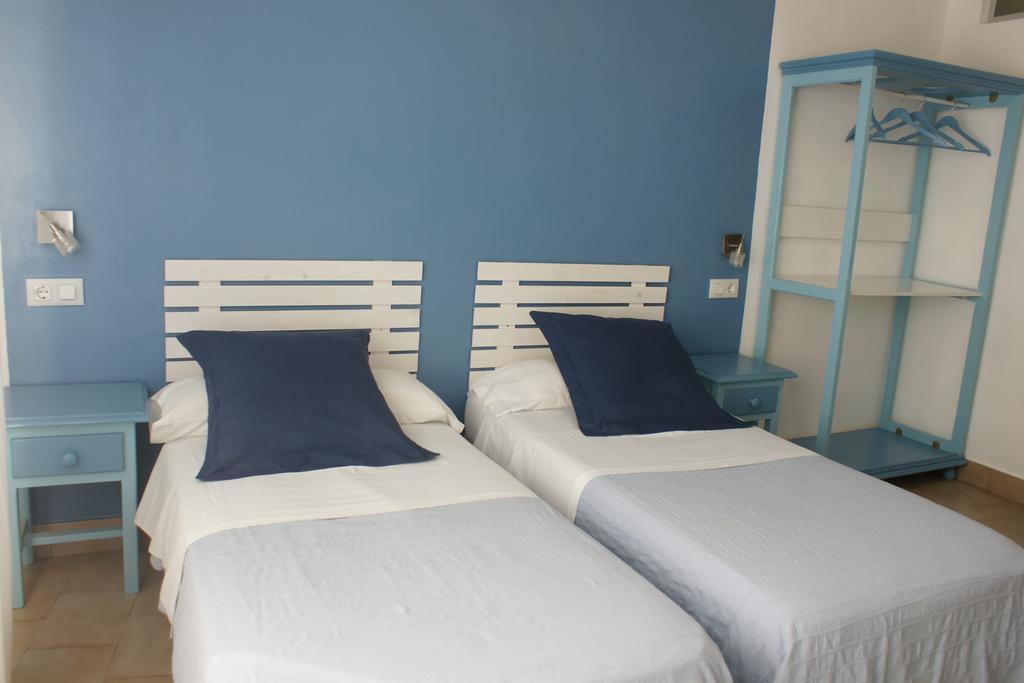 Hostal Puerto Beach Motril Bagian luar foto